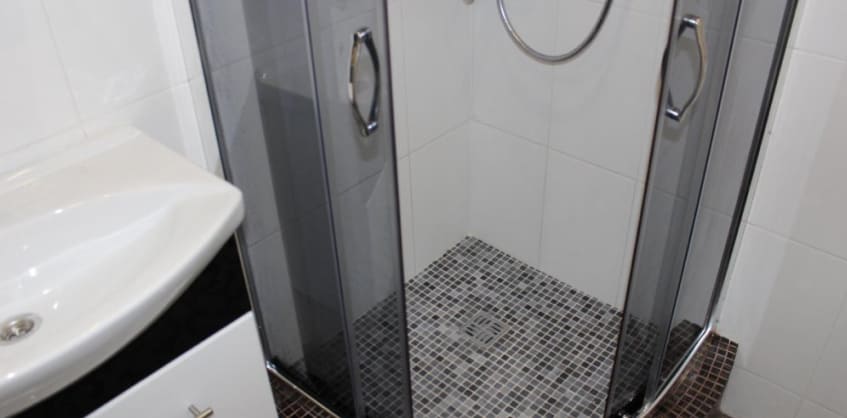 Ремонт душевых кабин, цена в Москве и Подмосковье