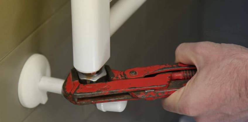 Ремонт полотенцесушителей, цена в Москве и Подмосковье